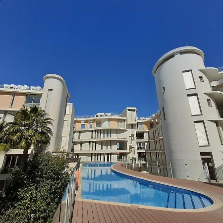 City Flats 2 Bedroom Apartment Ларнака Екстериор снимка