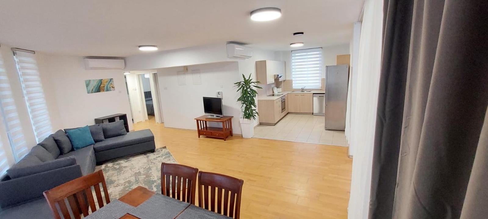 City Flats 2 Bedroom Apartment Ларнака Екстериор снимка